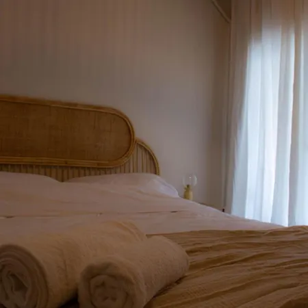 Апартаменты Nektarini House *